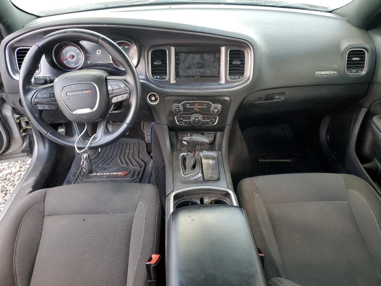 2016 Dodge Charger Se - zdjęcie 8