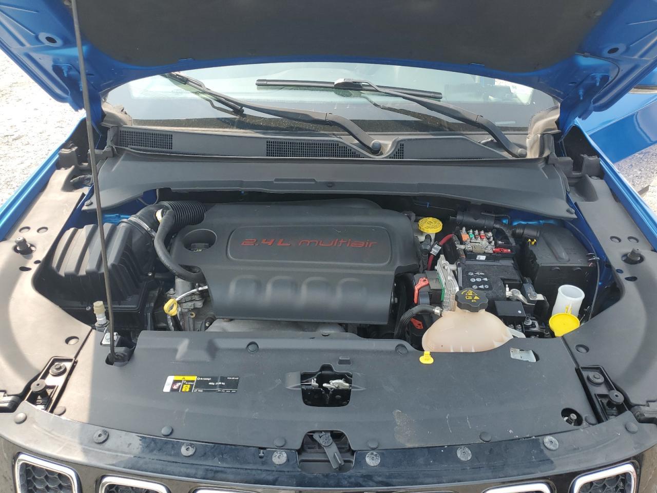 2017 Jeep Compass Limited - zdjęcie 11