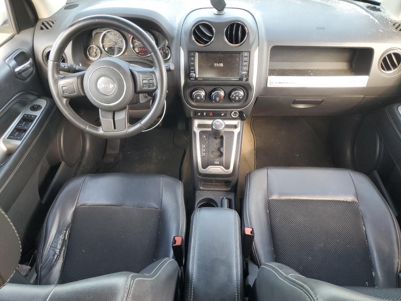 2014 Jeep Compass Latitude - zdjęcie 8