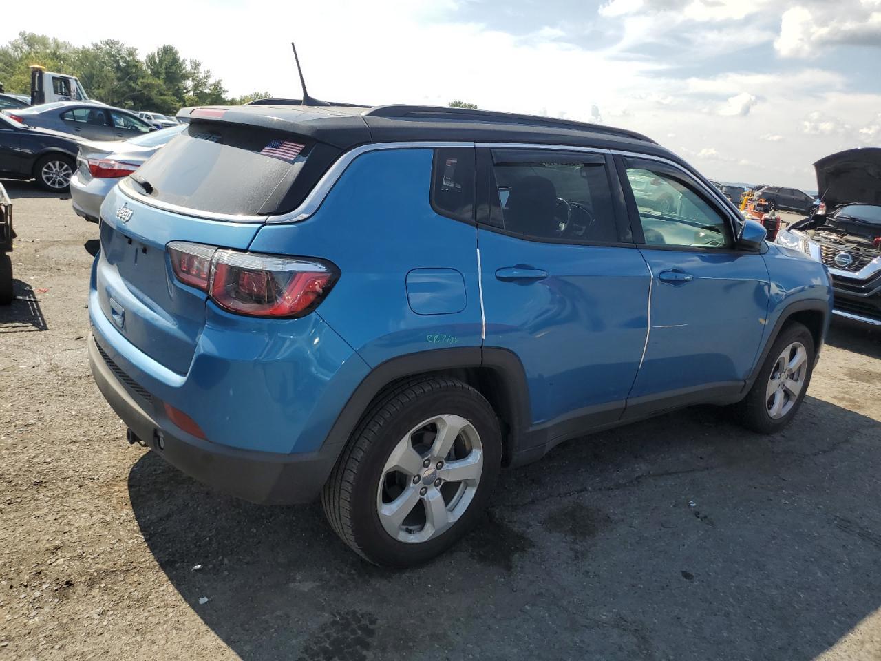 2018 Jeep Compass - zdjęcie 3