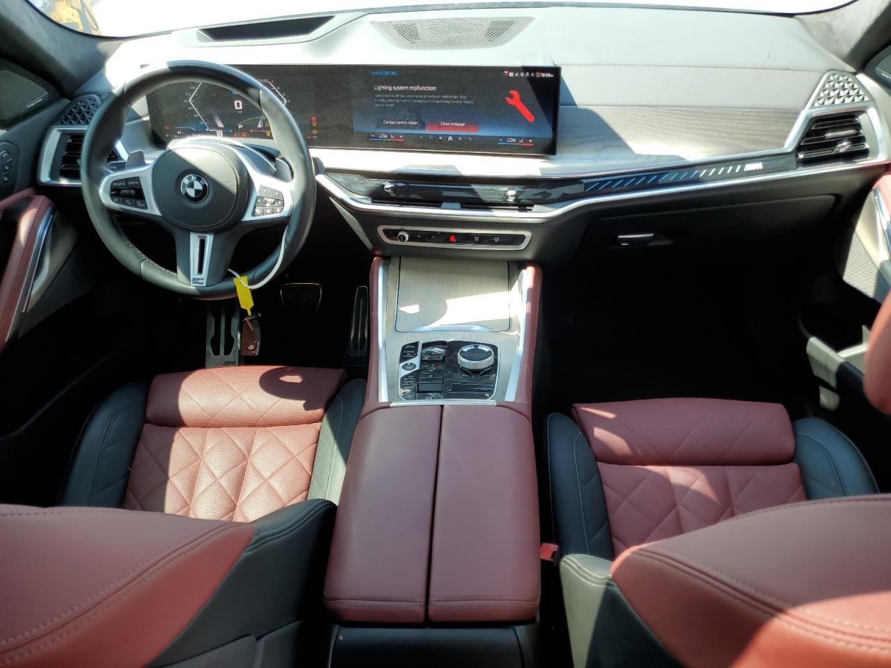 2025 BMW X6 M60I - zdjęcie 8
