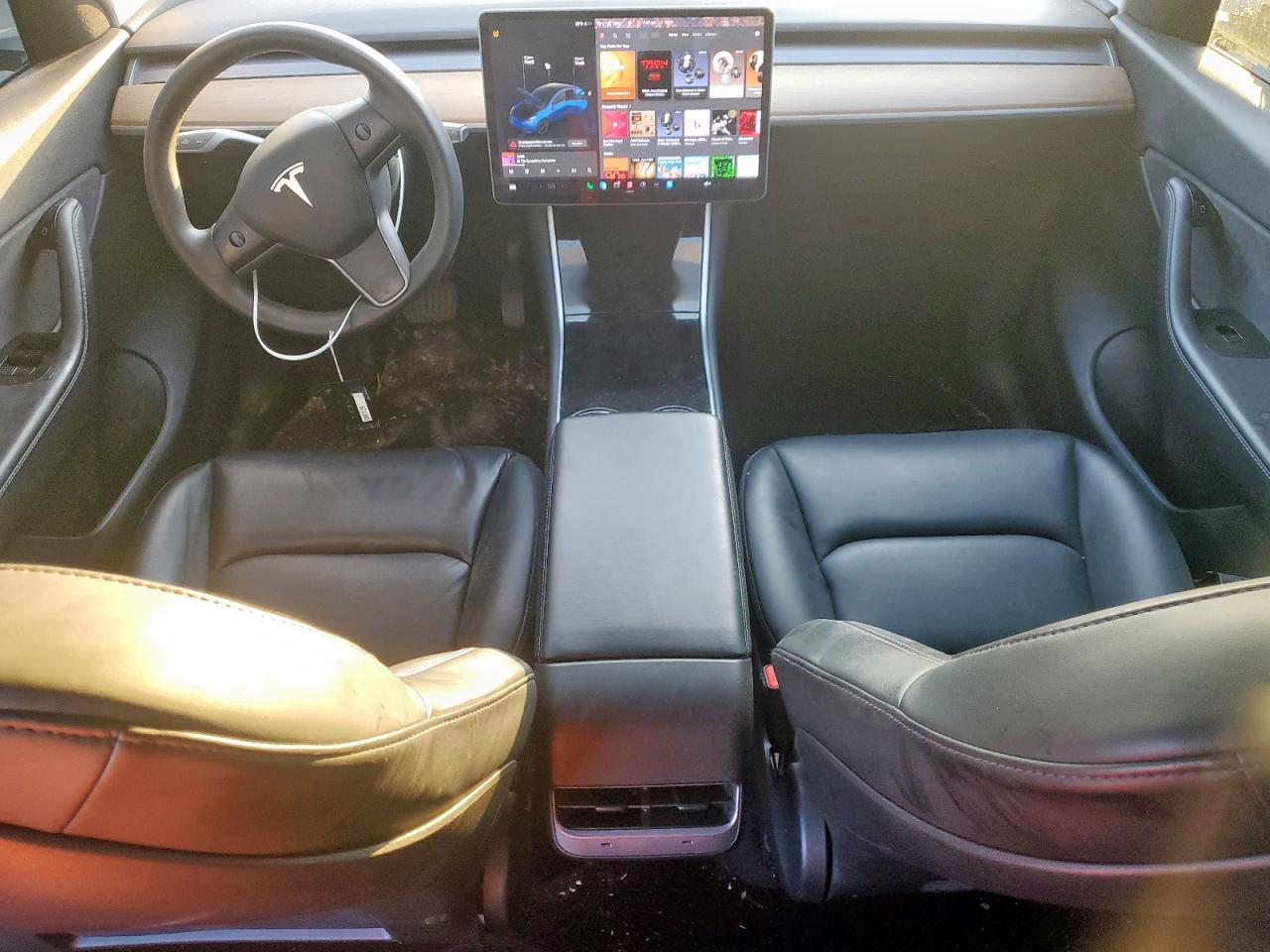 2021 Tesla Model Y - zdjęcie 8