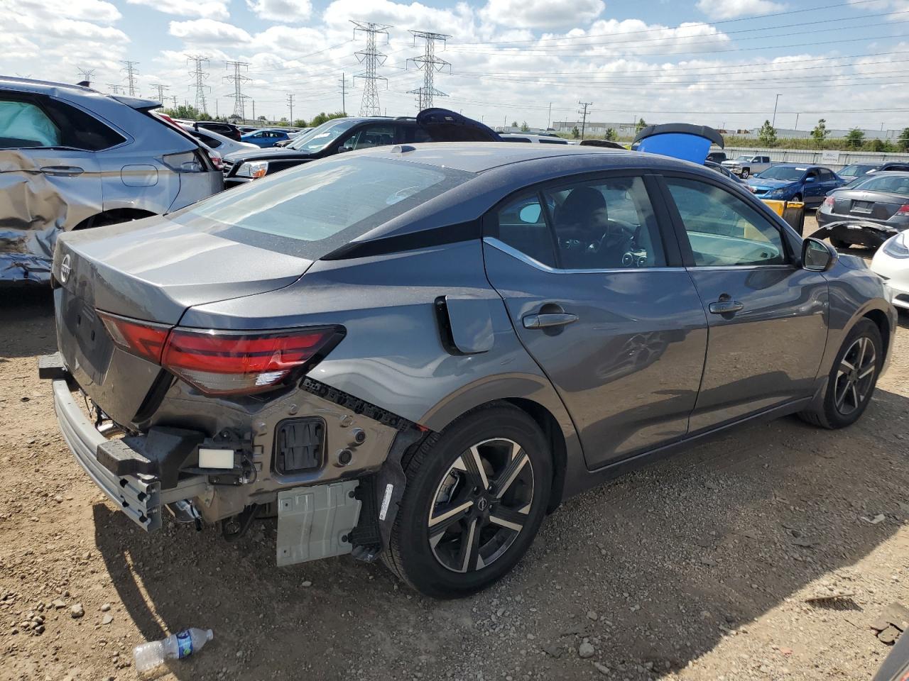 2025 Nissan Sentra - zdjęcie 3