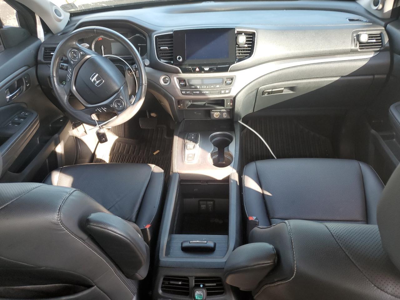2022 Honda Ridgeline - zdjęcie 8