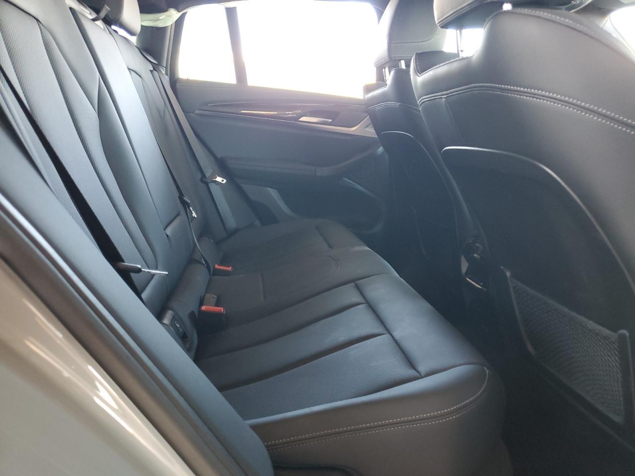 2024 BMW X4 M40I - zdjęcie 11