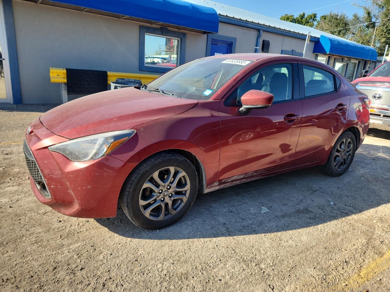 2019 Toyota Yaris L - zdjęcie główne