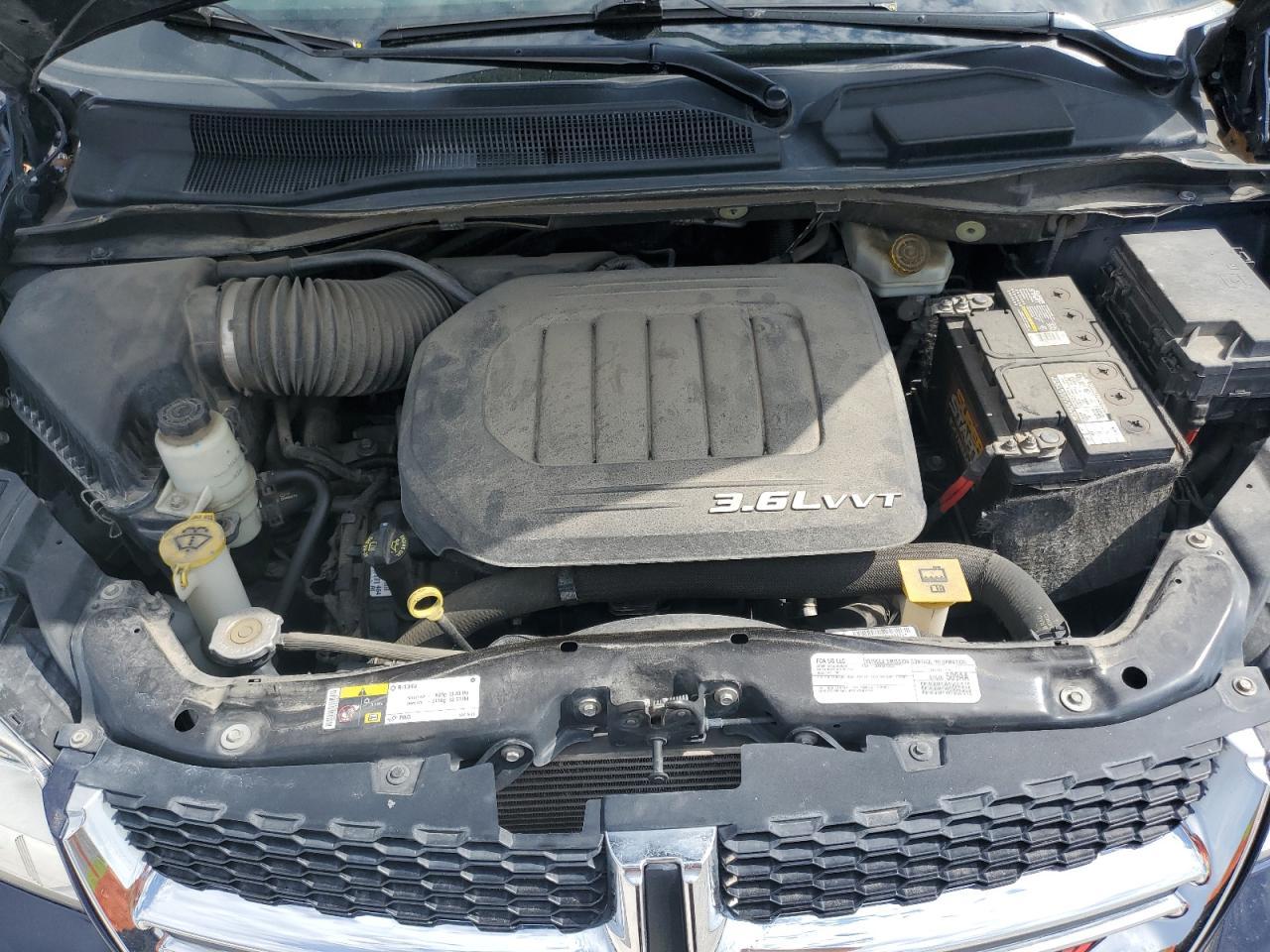 2016 Dodge Caravan - zdjęcie 12