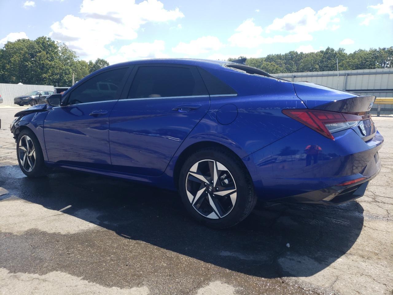 2023 Hyundai Elantra Limited - zdjęcie 2