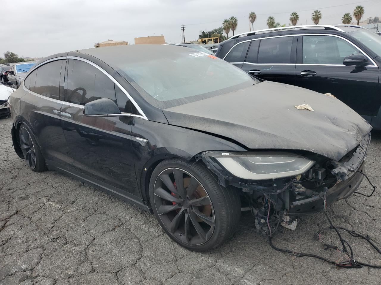 2016 Tesla Model X - zdjęcie 4