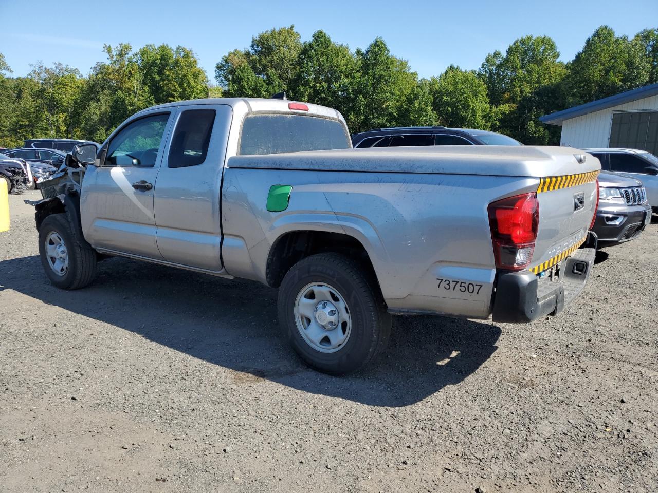 2020 Toyota Tacoma Access Cab - zdjęcie 2