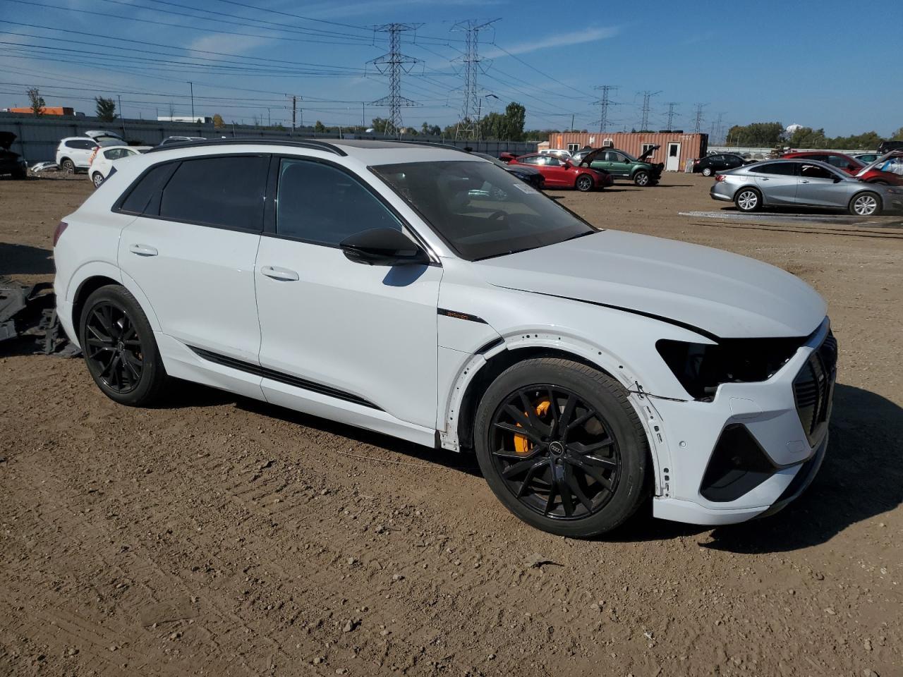 2022 Audi e-tron - zdjęcie 4