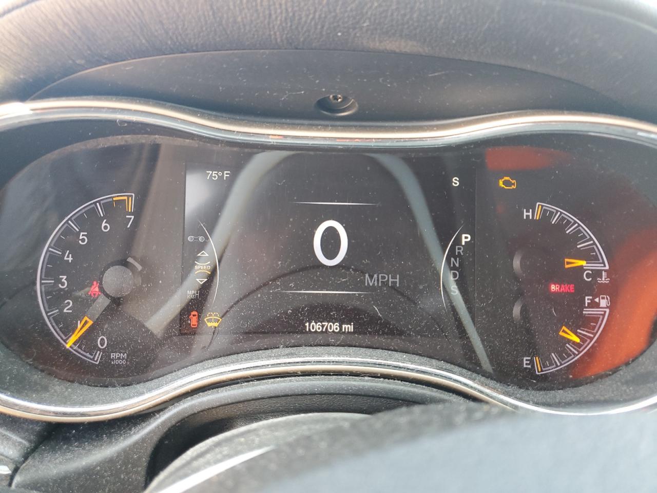 2015 Jeep Grand Cherokee Overland - zdjęcie 9