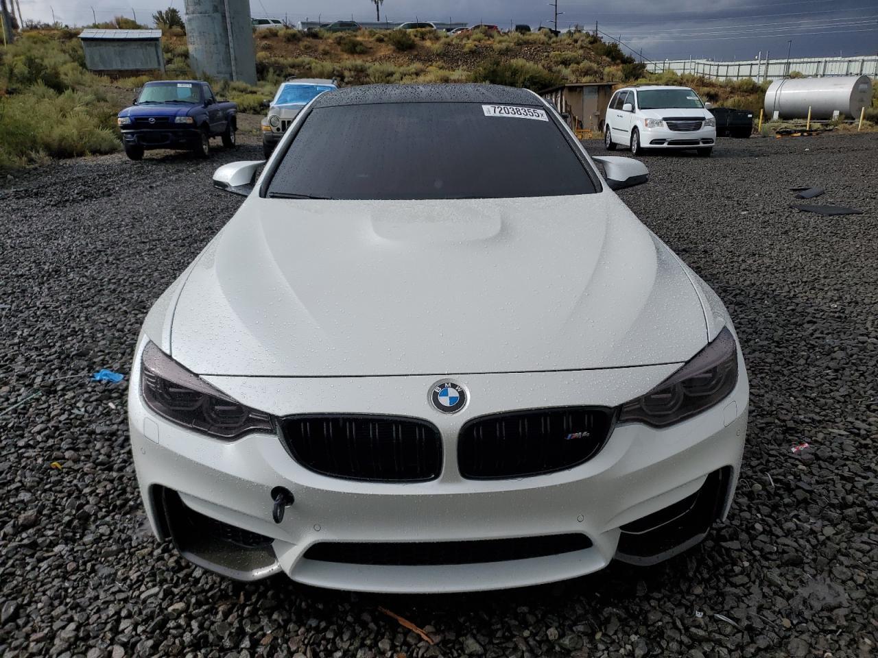 2017 BMW M4 - zdjęcie 5