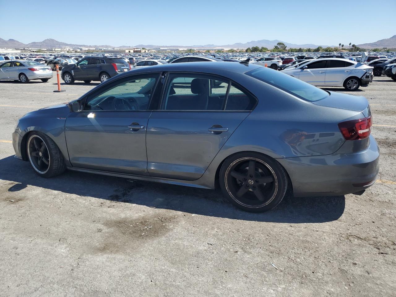 2016 Volkswagen Jetta S - zdjęcie 2