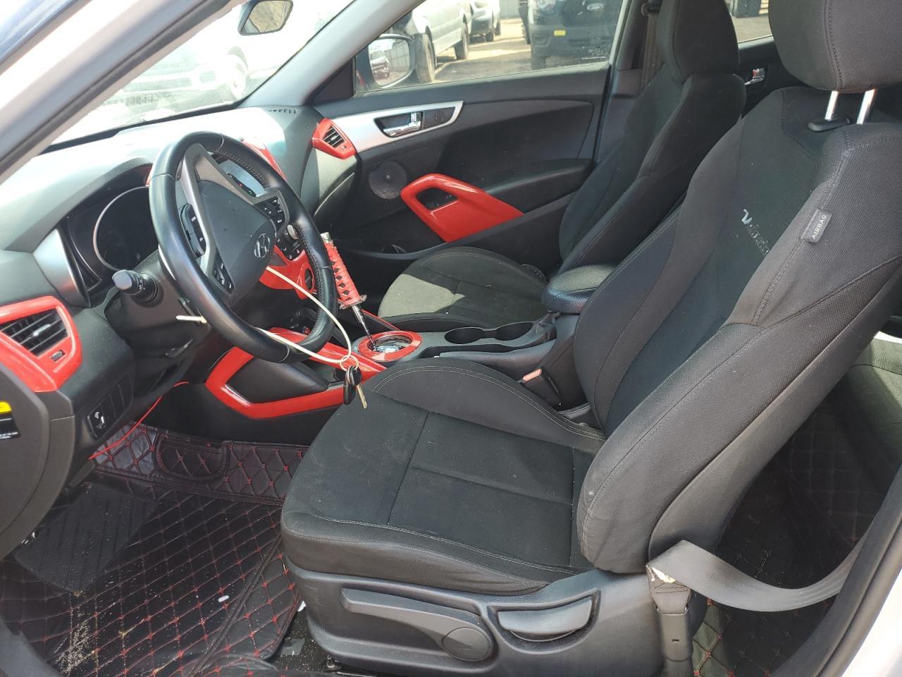 2017 Hyundai Veloster - zdjęcie 7