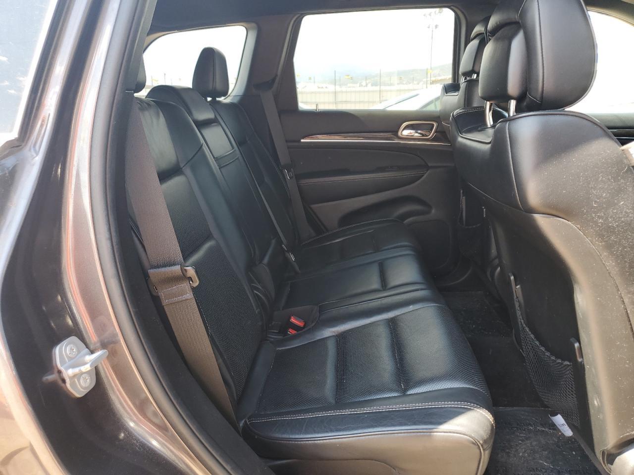 2015 Jeep Grand Cherokee Overland - zdjęcie 10