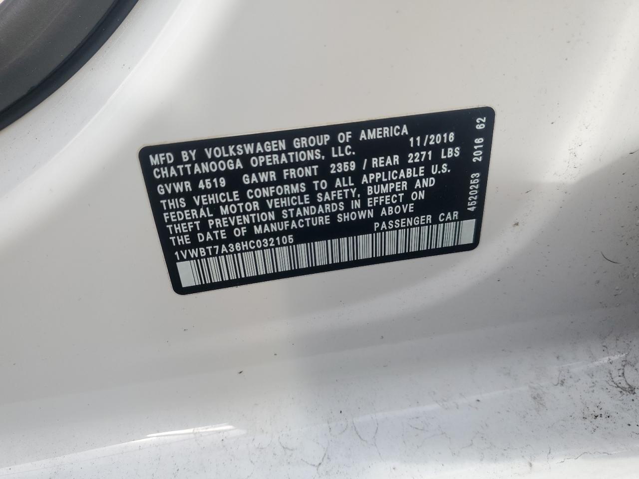2017 Volkswagen Passat - zdjęcie 12
