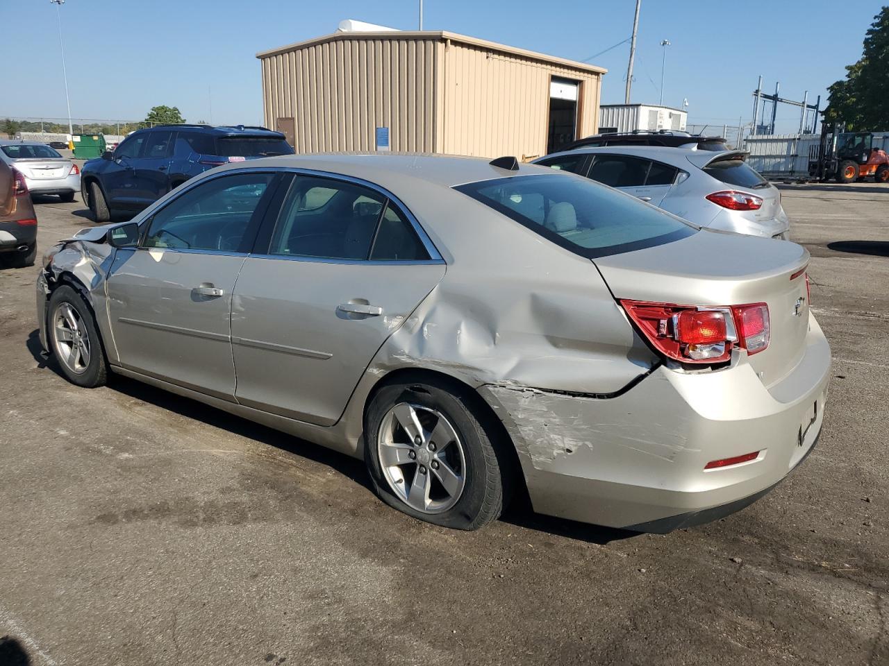 2013 Chevrolet Malibu - zdjęcie 2
