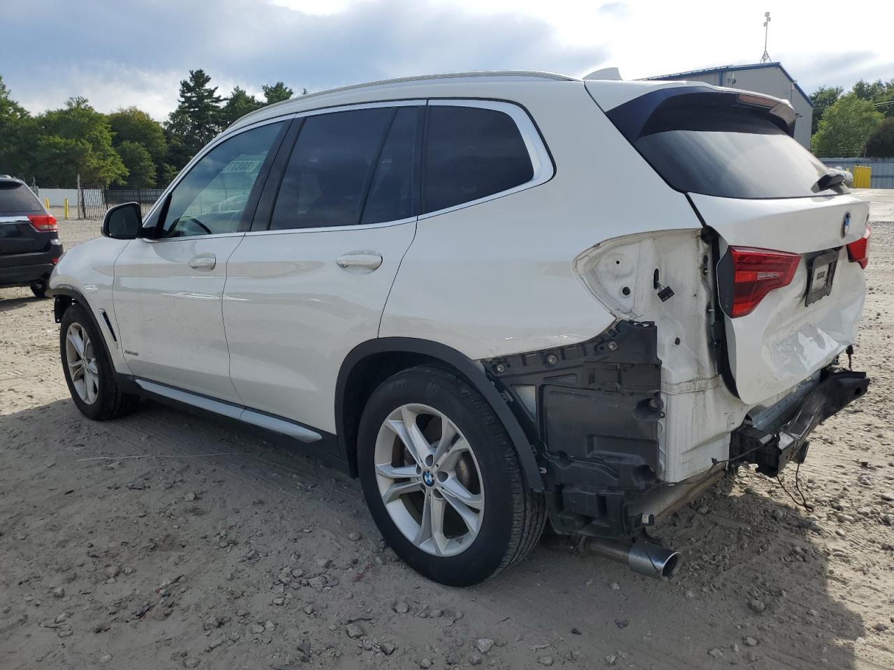 2018 BMW X3 xDrive30I - zdjęcie 2