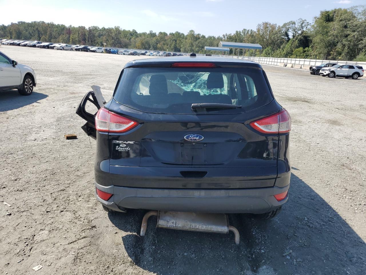 2016 Ford Escape S - zdjęcie 6