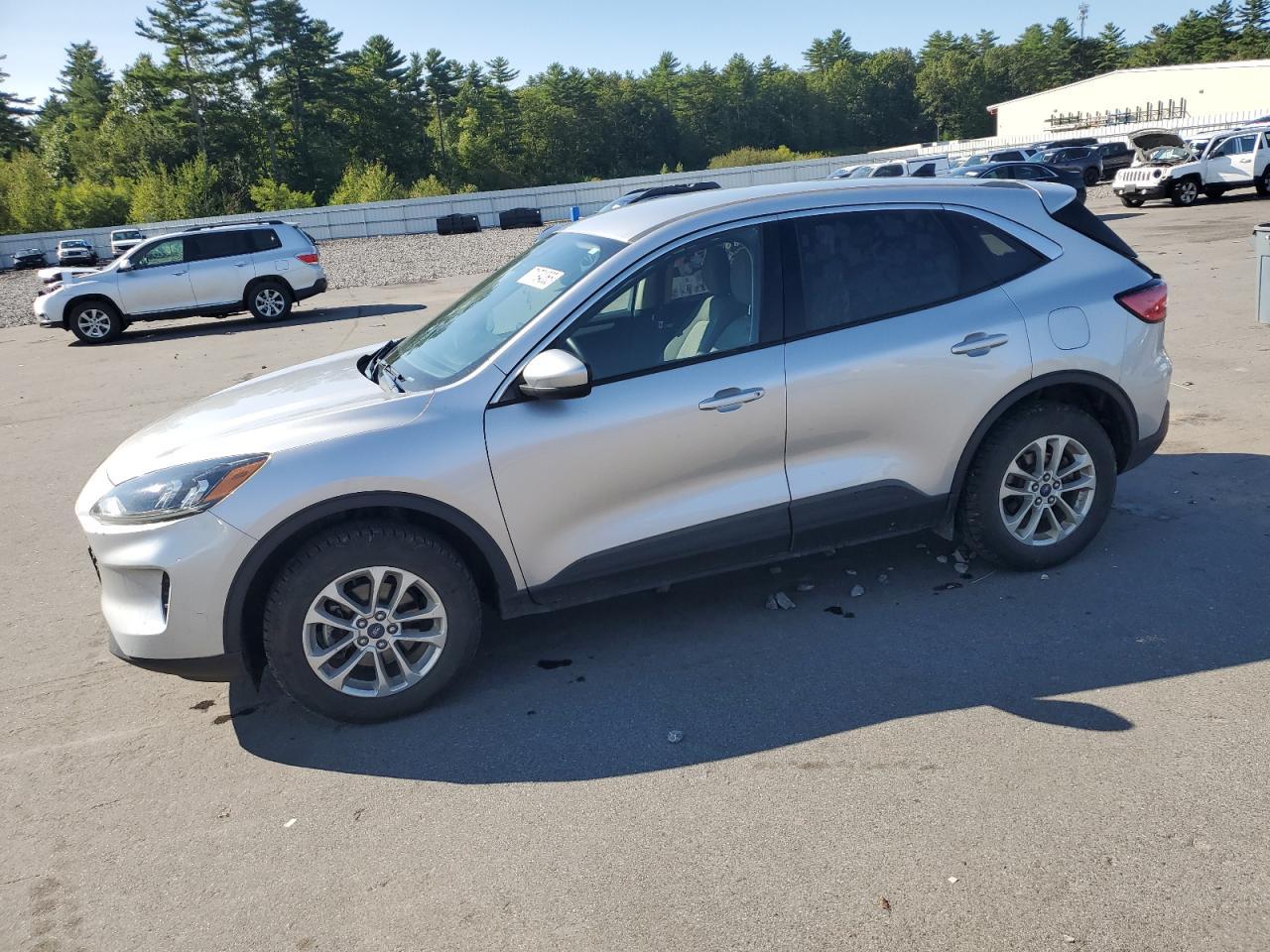 2020 Ford Escape - zdjęcie główne