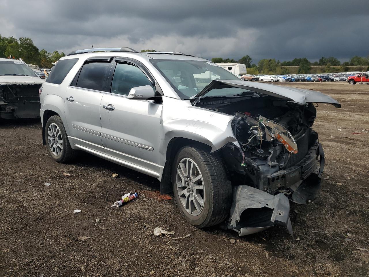 2014 GMC Acadia Denali - zdjęcie 4
