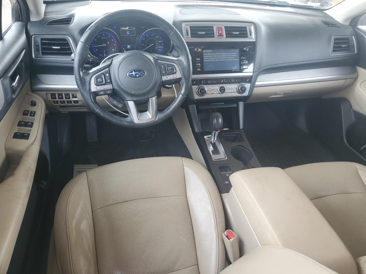 2016 Subaru Outback - zdjęcie 8