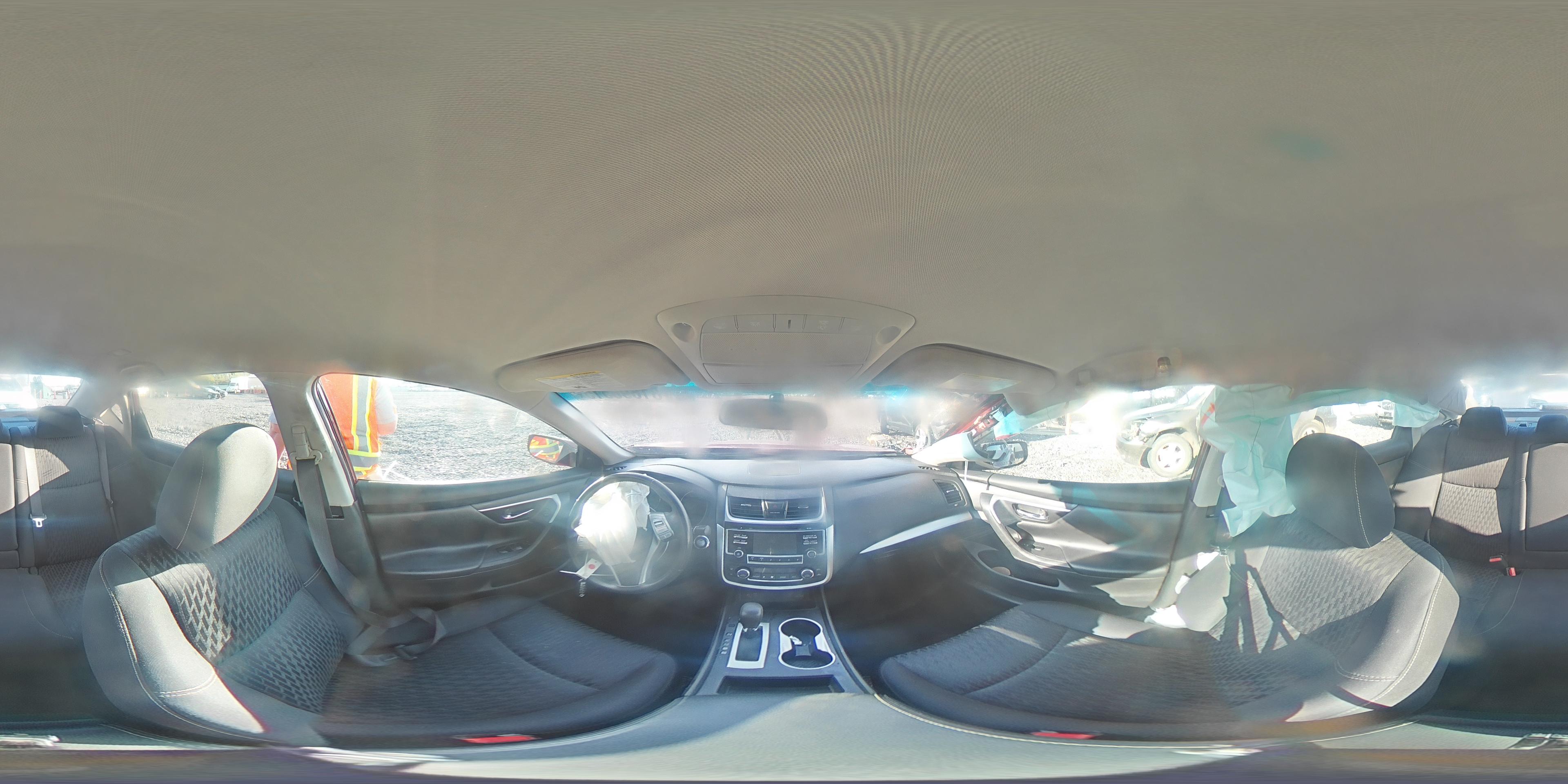 2017 Nissan Altima - zdjęcie 14