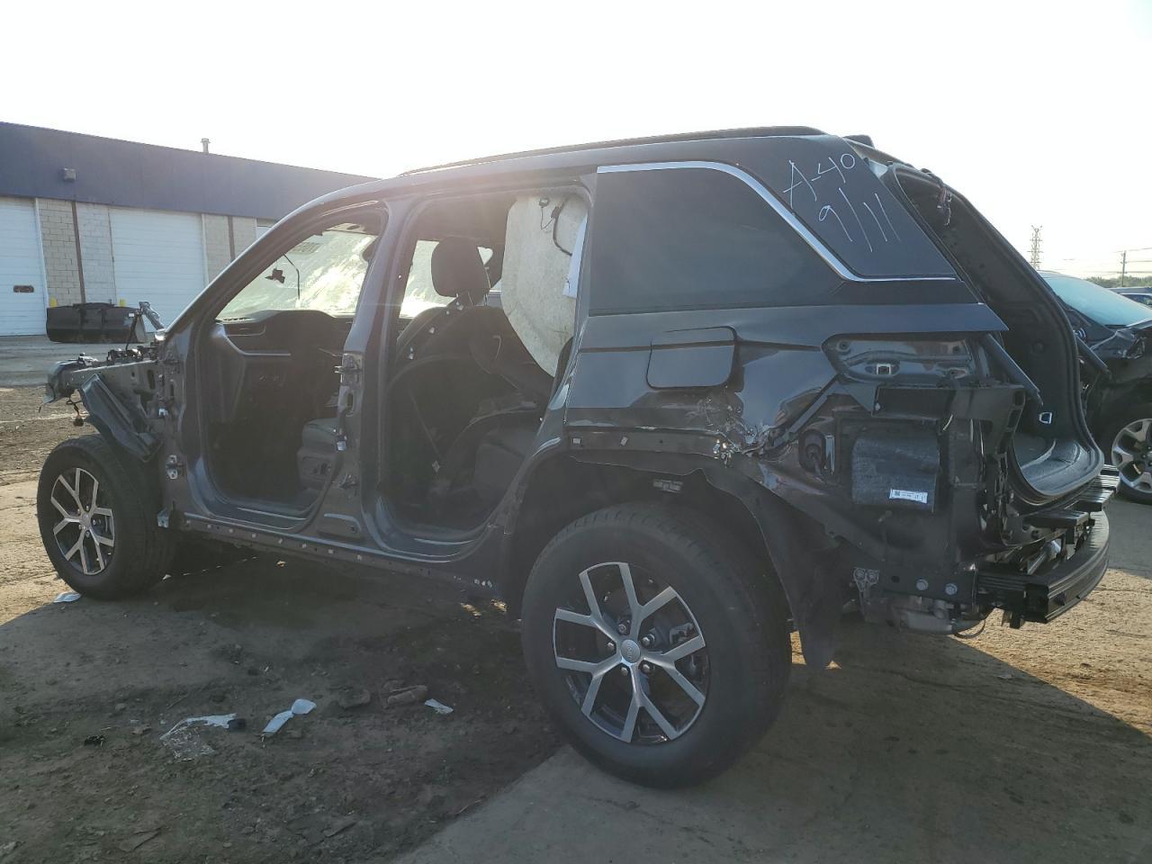 2025 Jeep Grand Cherokee Limited - zdjęcie 2