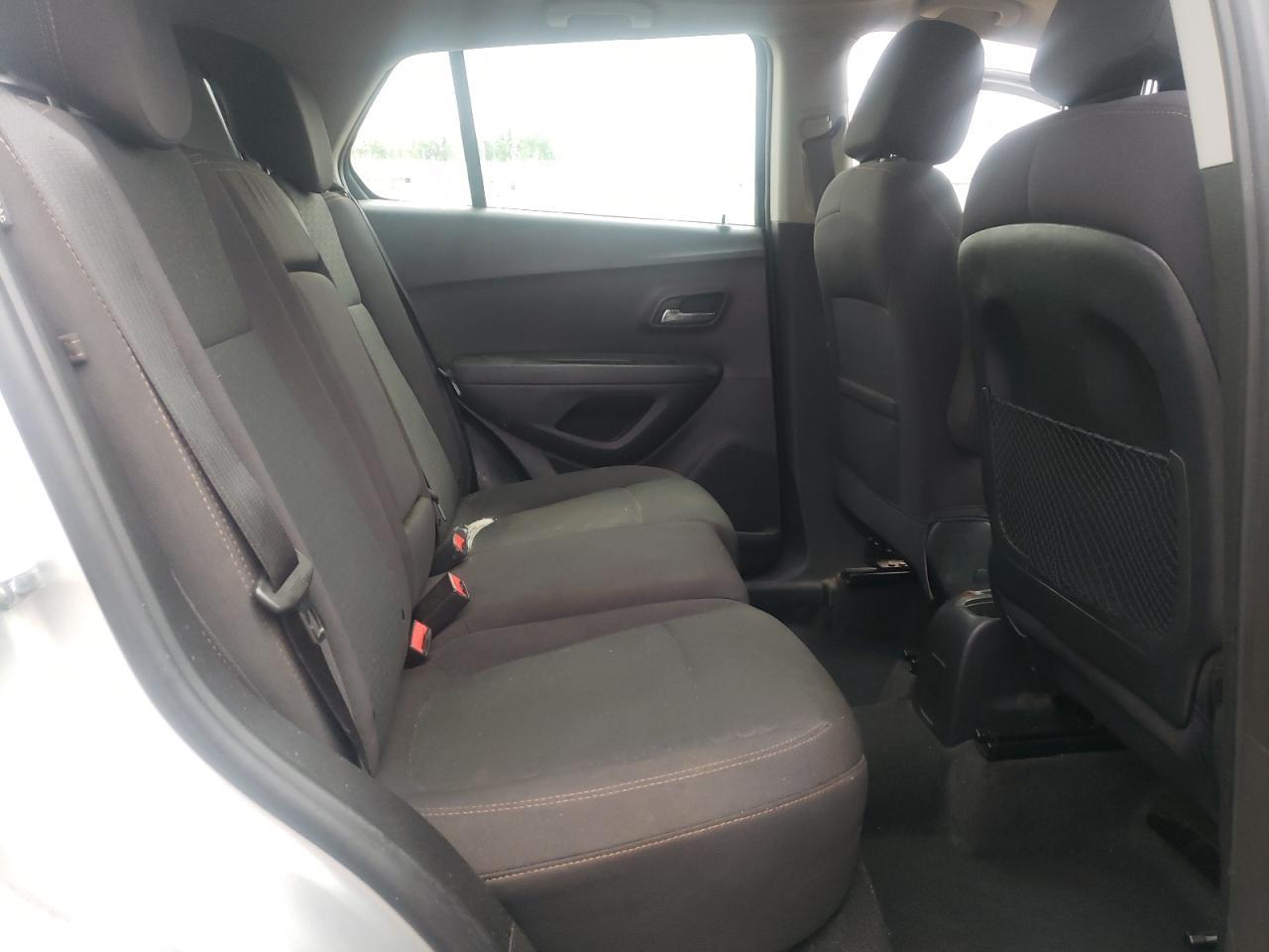 2018 Chevrolet Trax Ls - zdjęcie 11