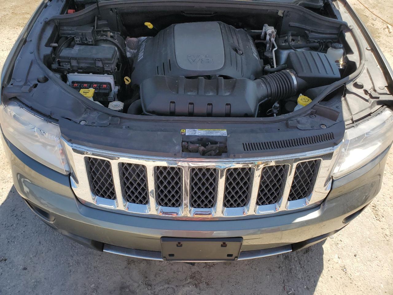 2013 Jeep Grand Cherokee Overland - zdjęcie 12