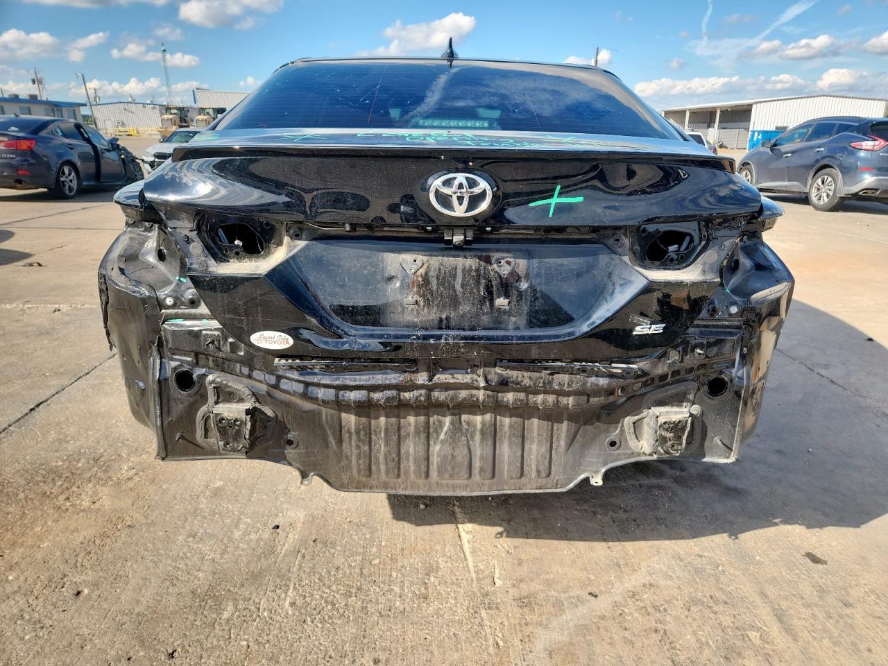 2020 Toyota Camry Se - zdjęcie 6