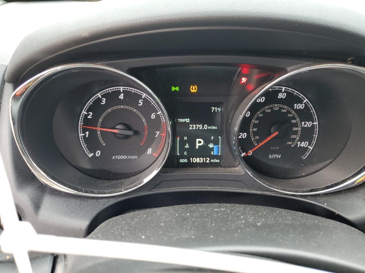 2016 Mitsubishi Outlander - zdjęcie 9