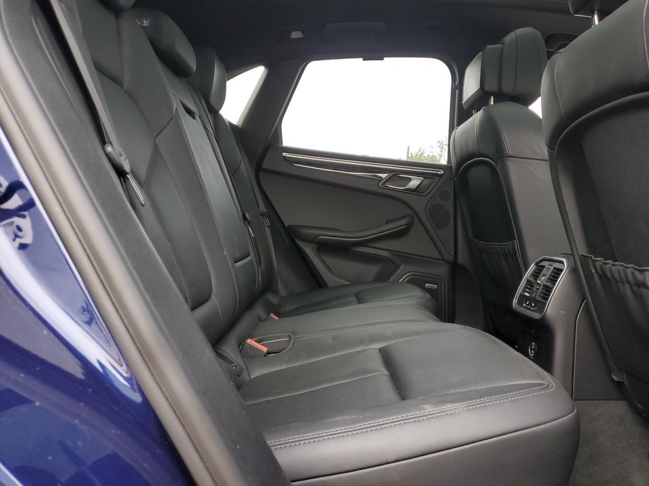 2022 Porsche Macan - zdjęcie 11