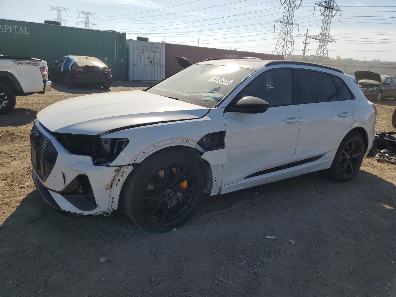 2022 Audi e-tron - zdjęcie główne