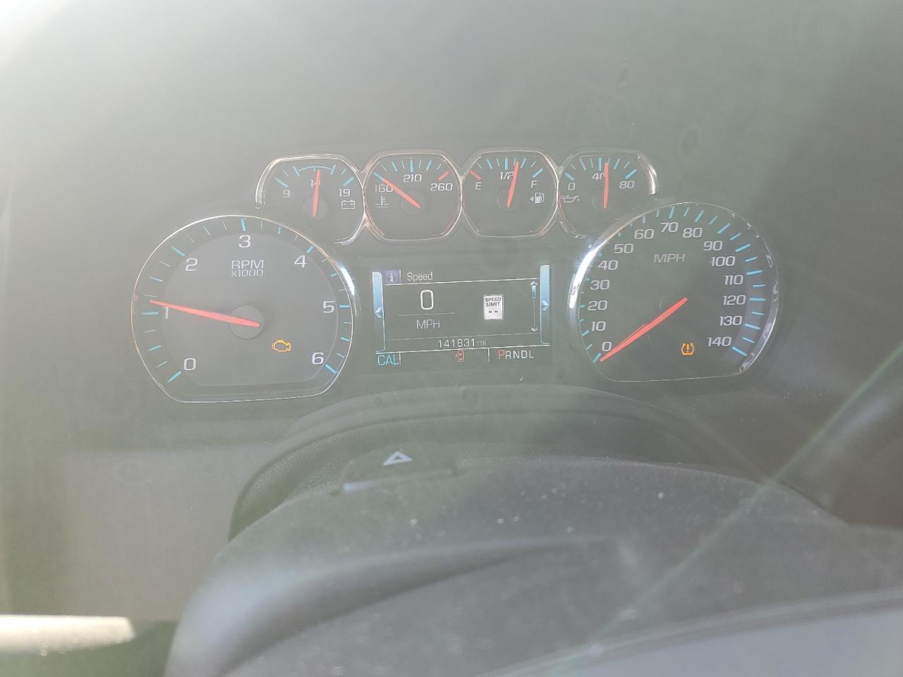 2018 Chevrolet Suburban K1500 Lt - zdjęcie 9