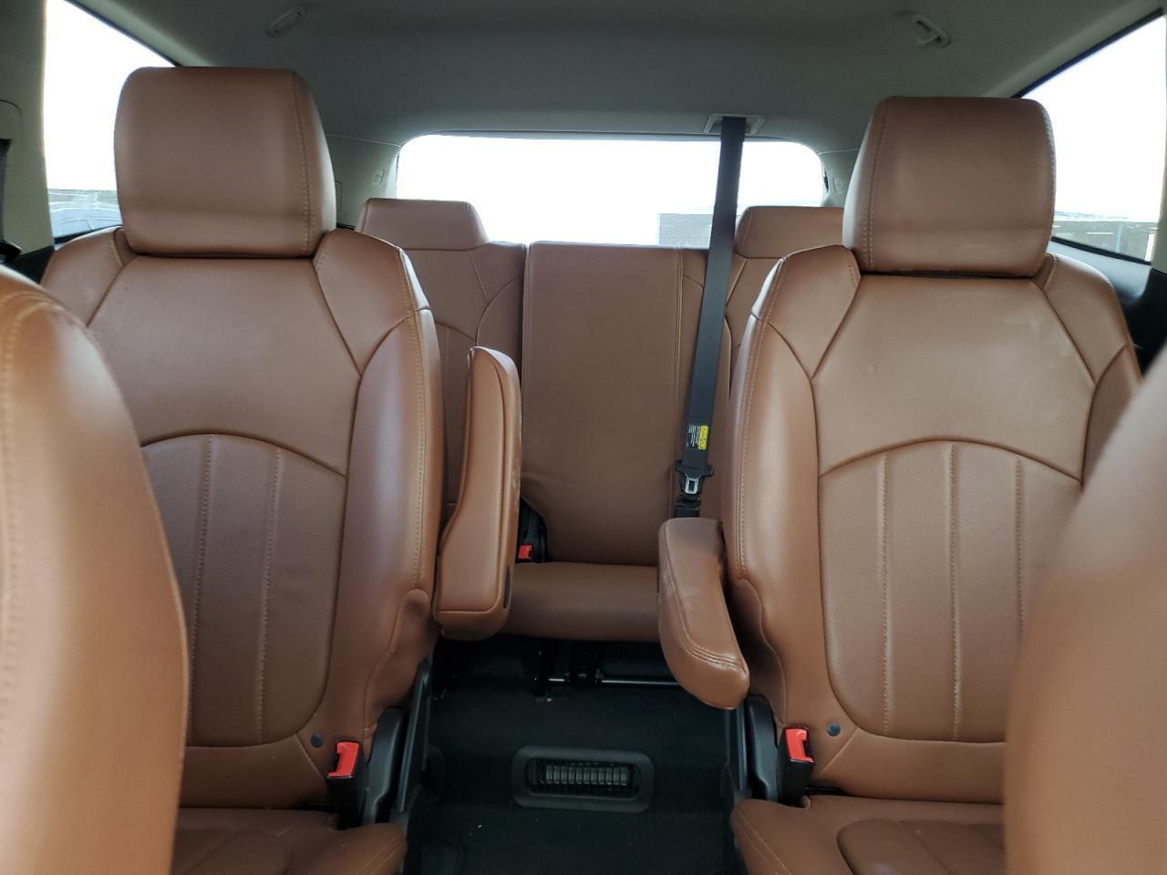 2017 Chevrolet Traverse Premier - zdjęcie 10