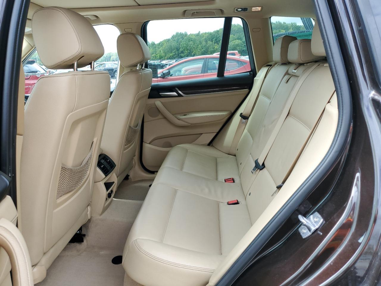 2015 BMW X3 - zdjęcie 11