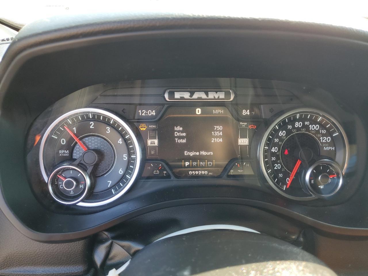 2023 RAM 1500 - zdjęcie 9