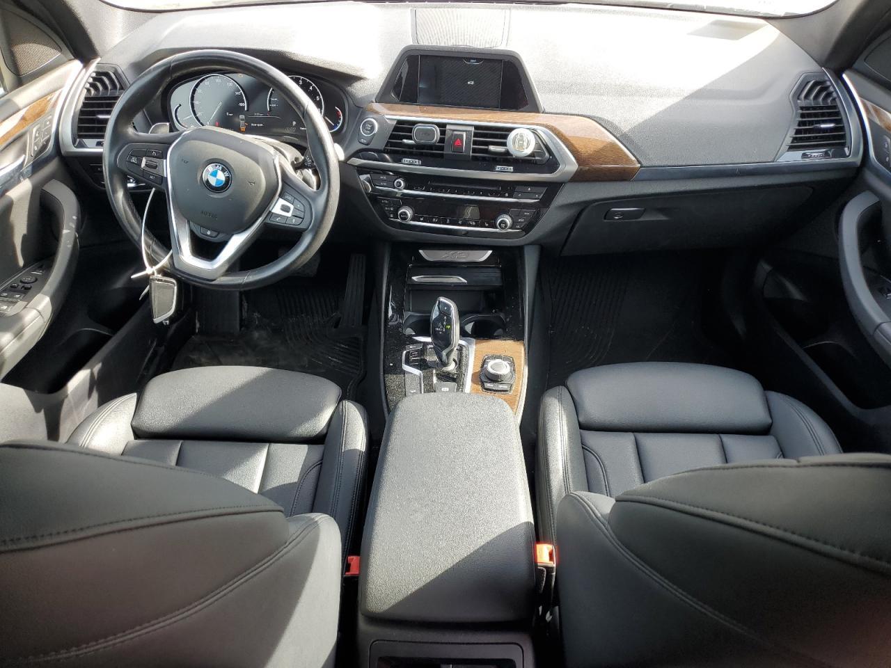 2018 BMW X3 xDrive30I - zdjęcie 8
