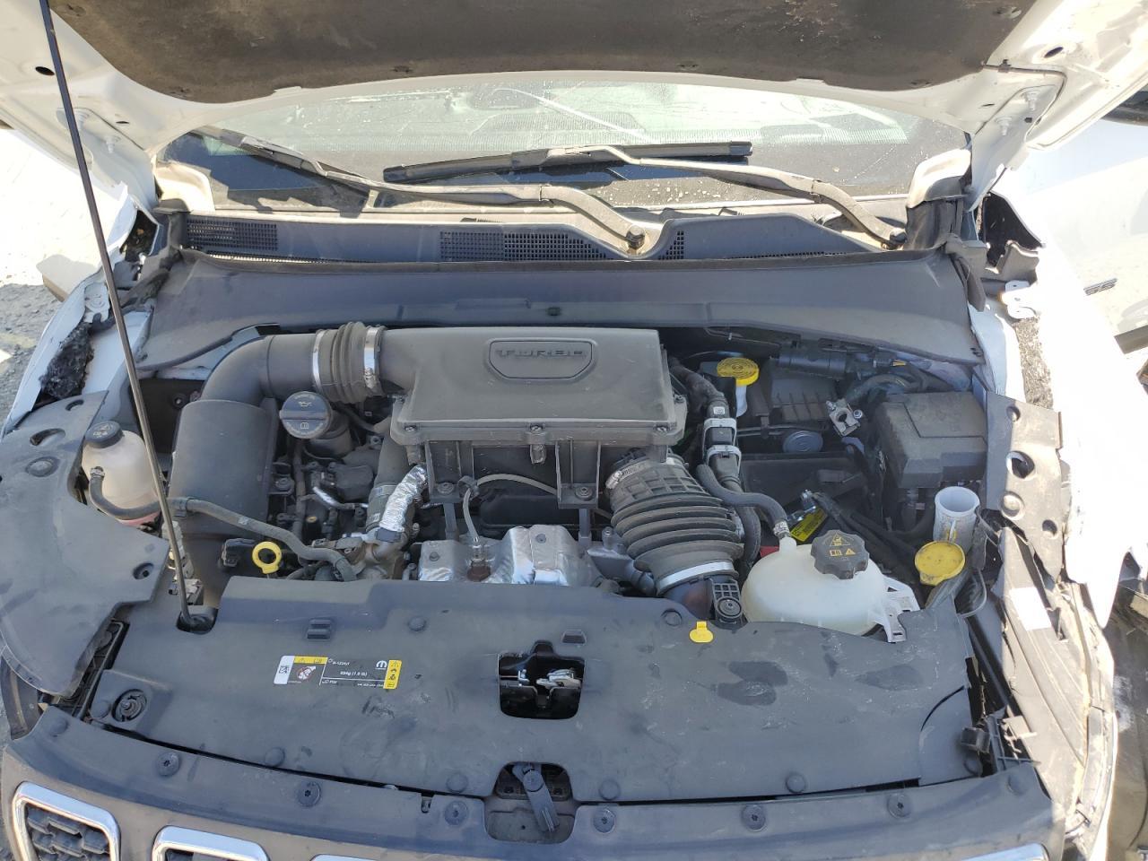 2025 Jeep Compass Latitude - zdjęcie 12