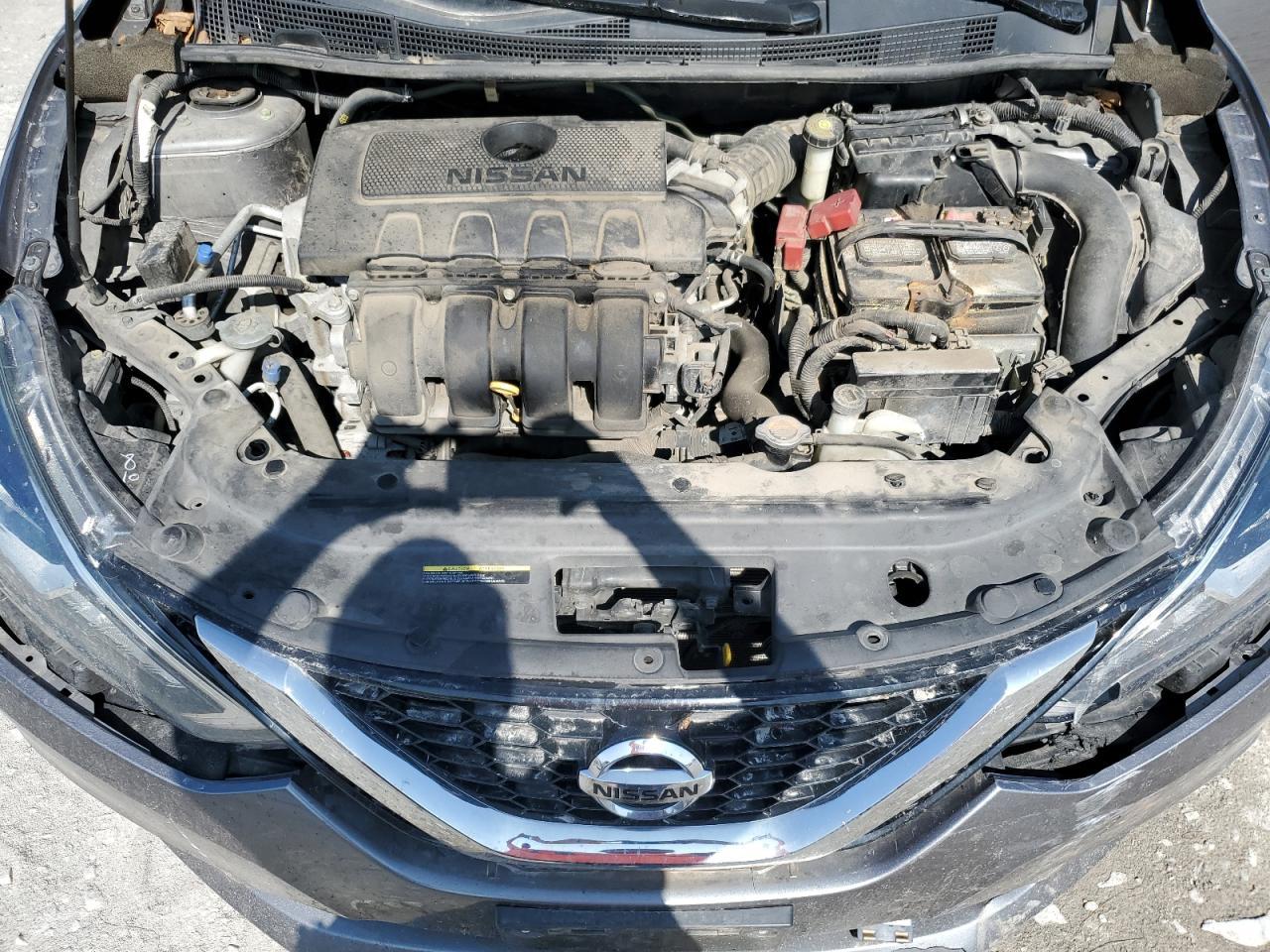 2018 Nissan Sentra S - zdjęcie 11
