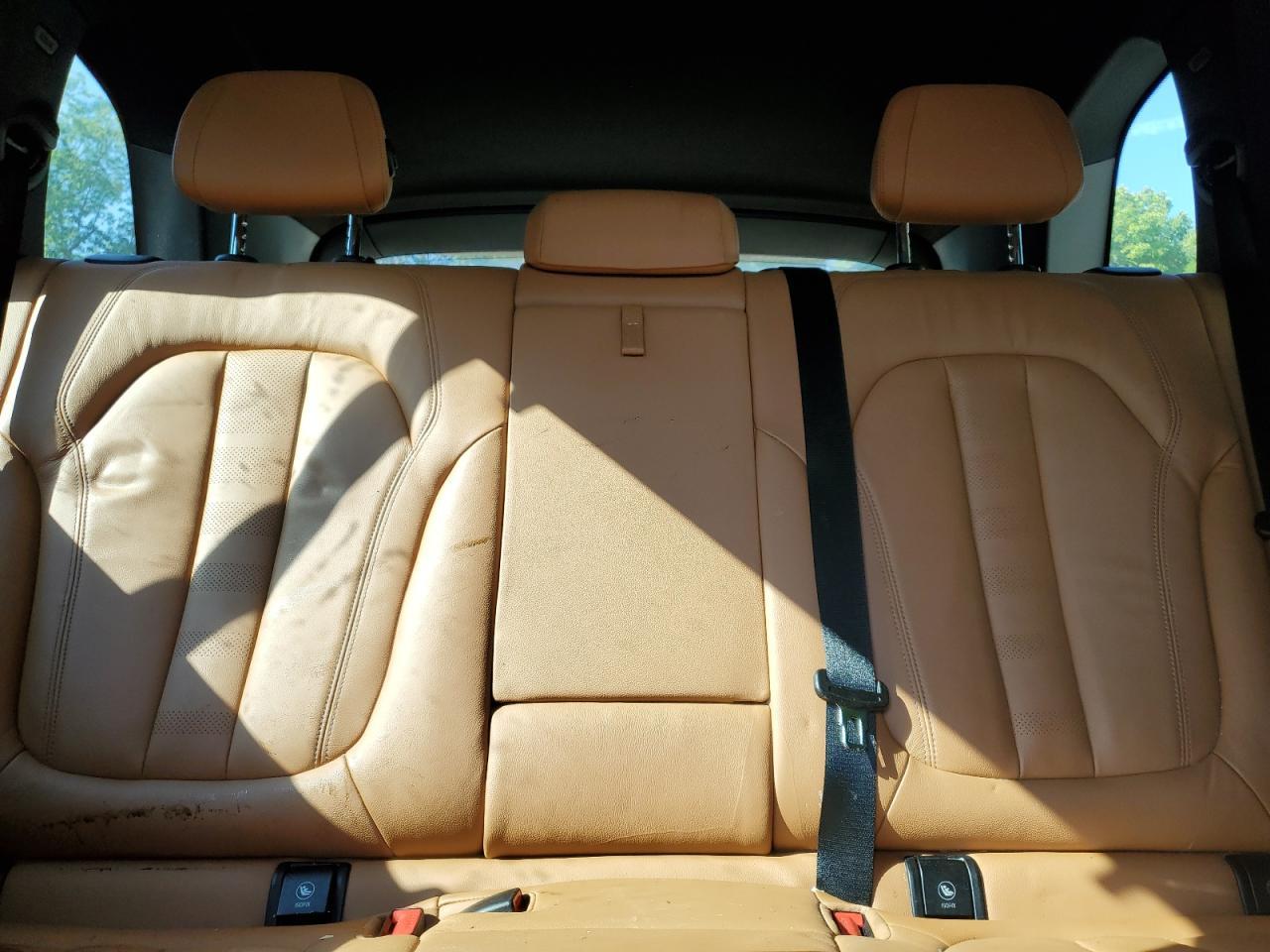 2022 BMW X5 xDrive40I - zdjęcie 10