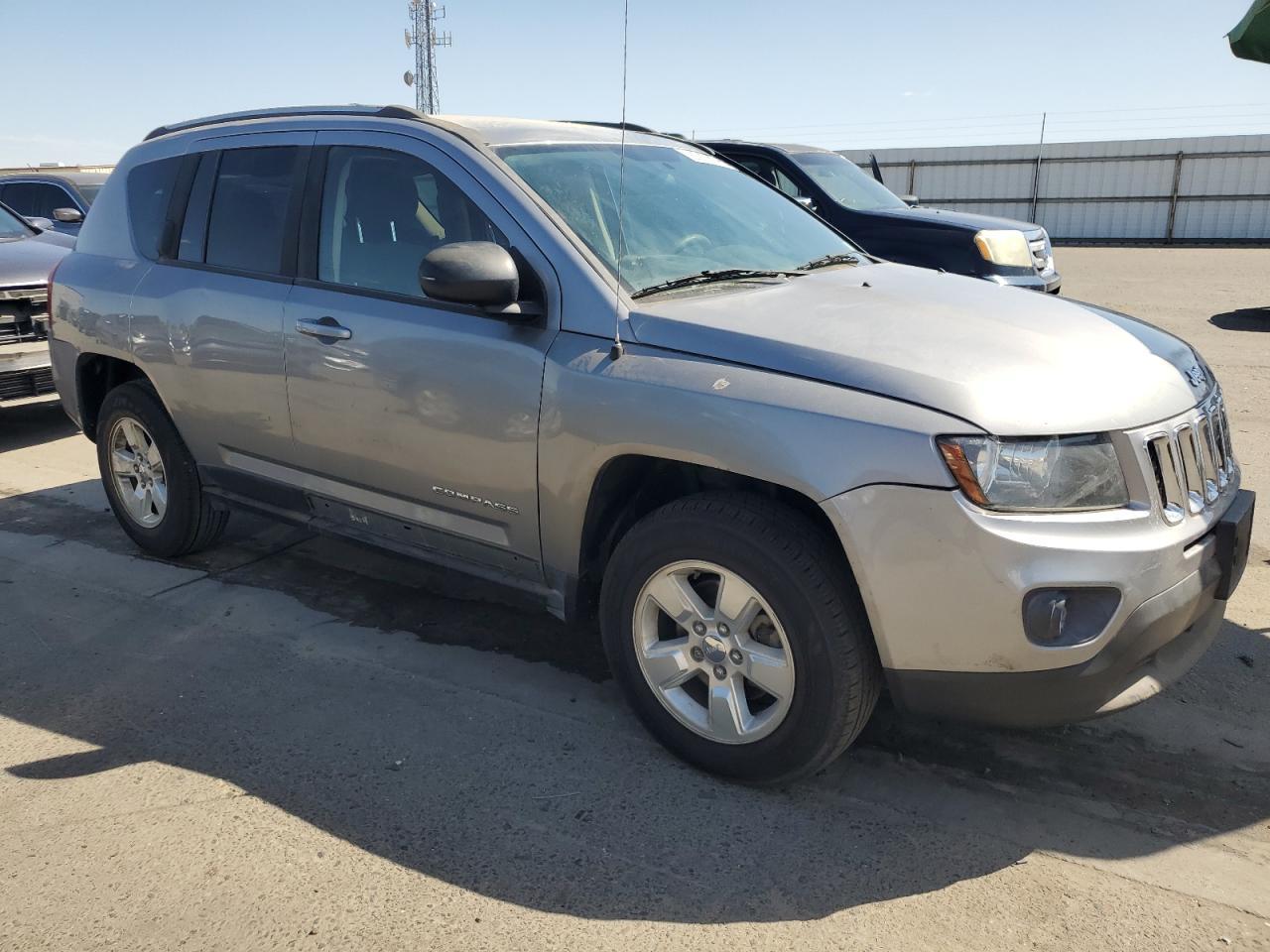 2015 Jeep Compass Sport - zdjęcie 4