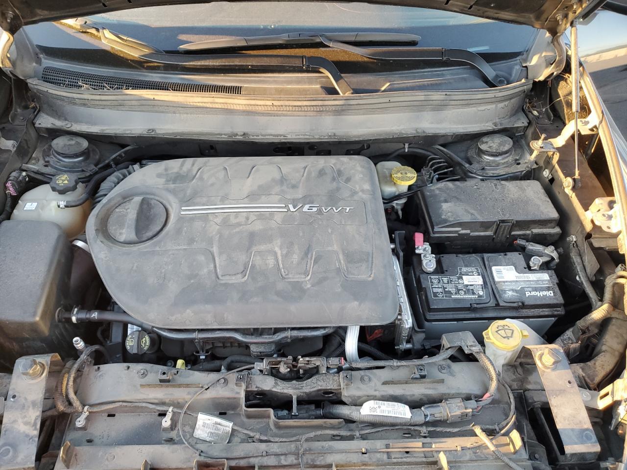 2016 Jeep Cherokee Trailhawk - zdjęcie 12