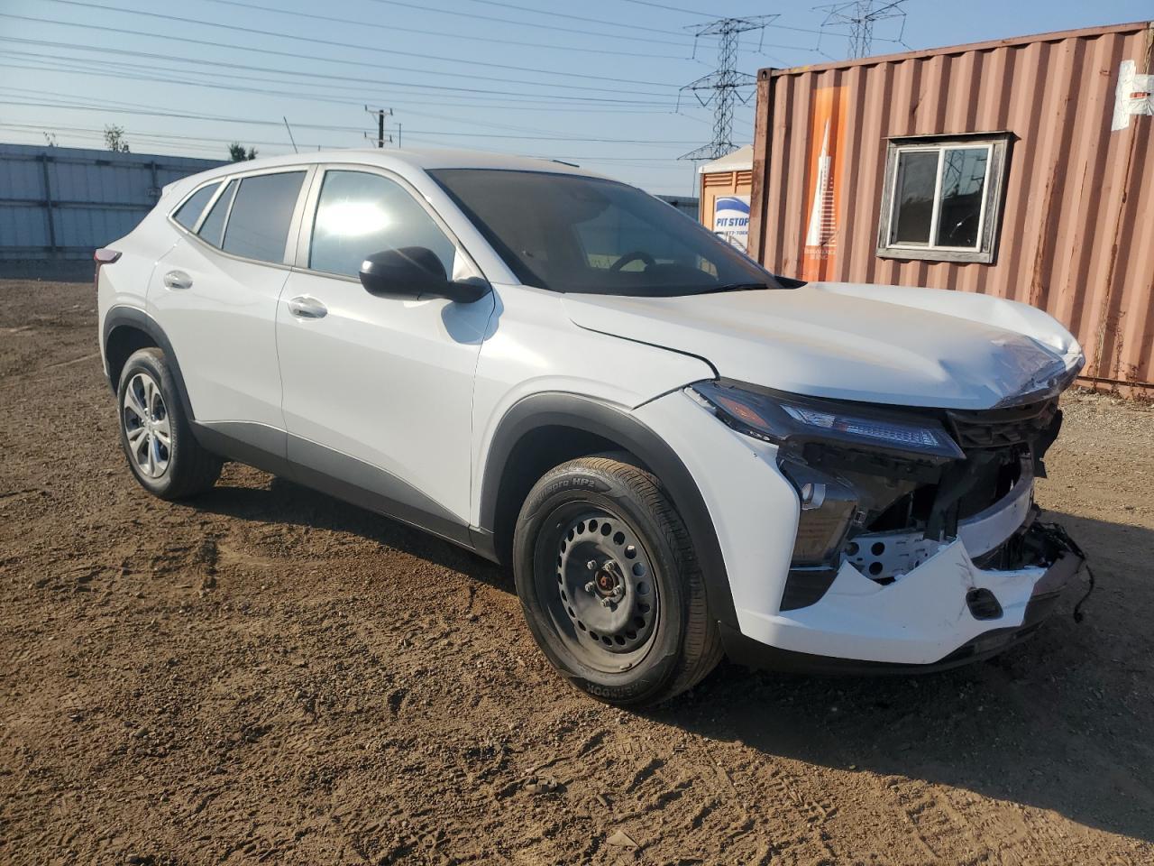 2025 Chevrolet Trax Ls - zdjęcie 4