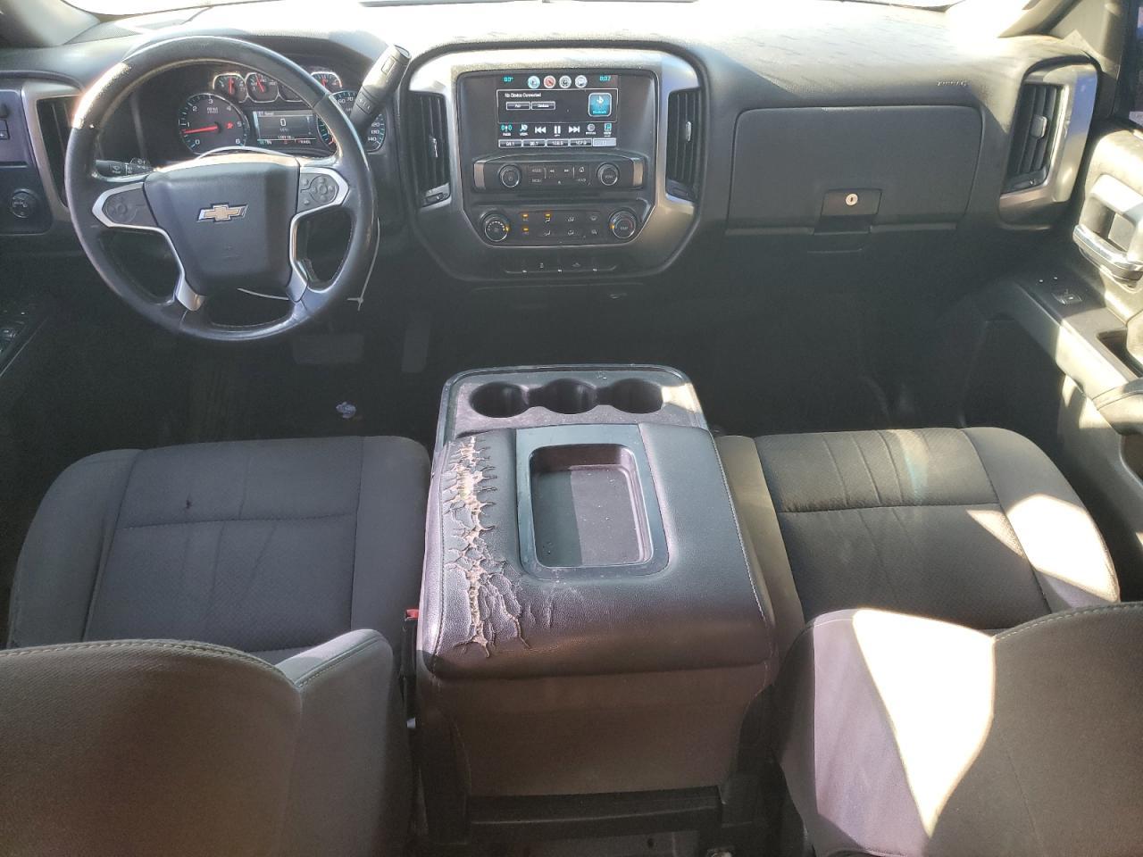 2018 Chevrolet Silverado - zdjęcie 8