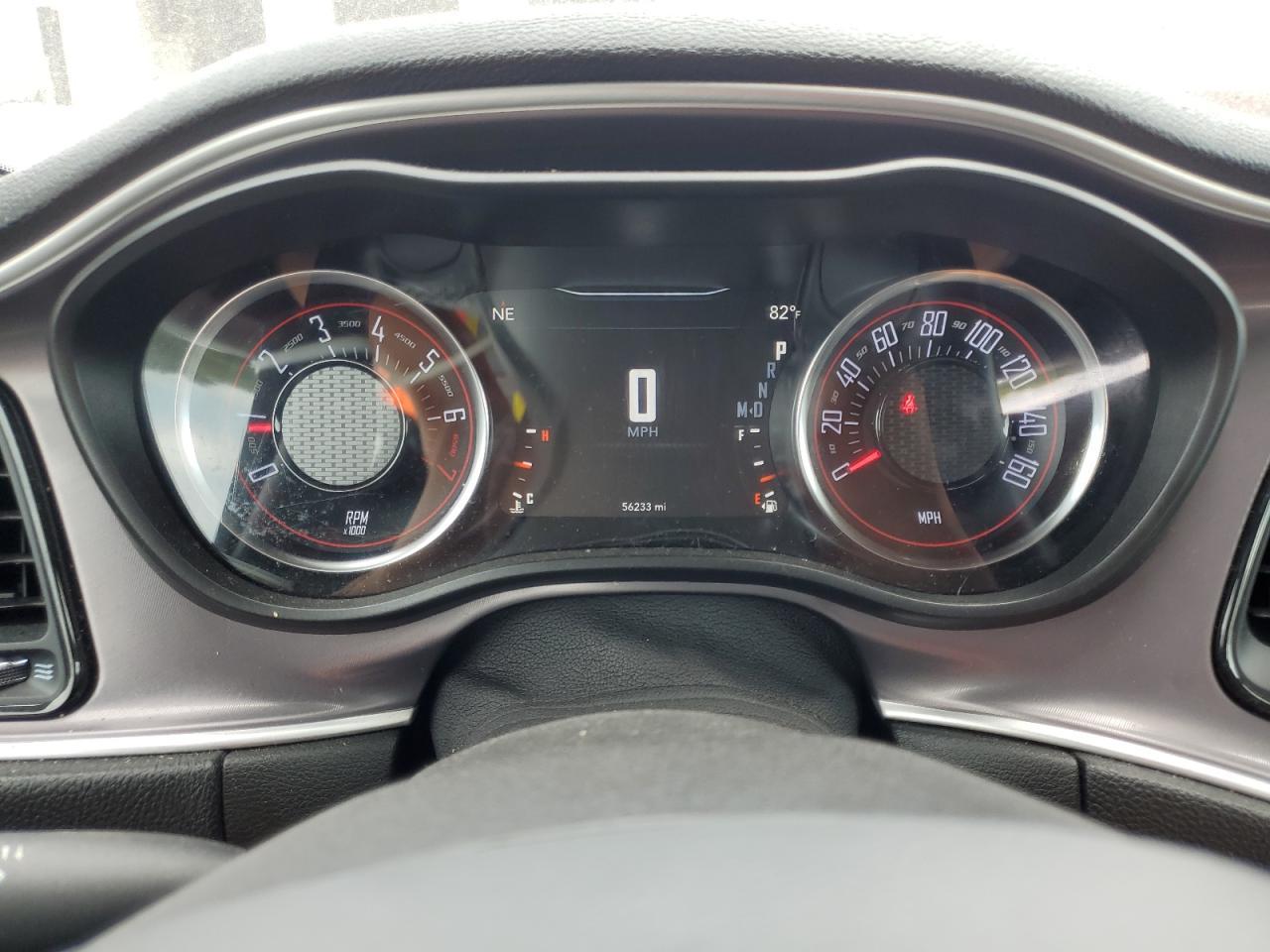 2022 Dodge Challenger Sxt - zdjęcie 9