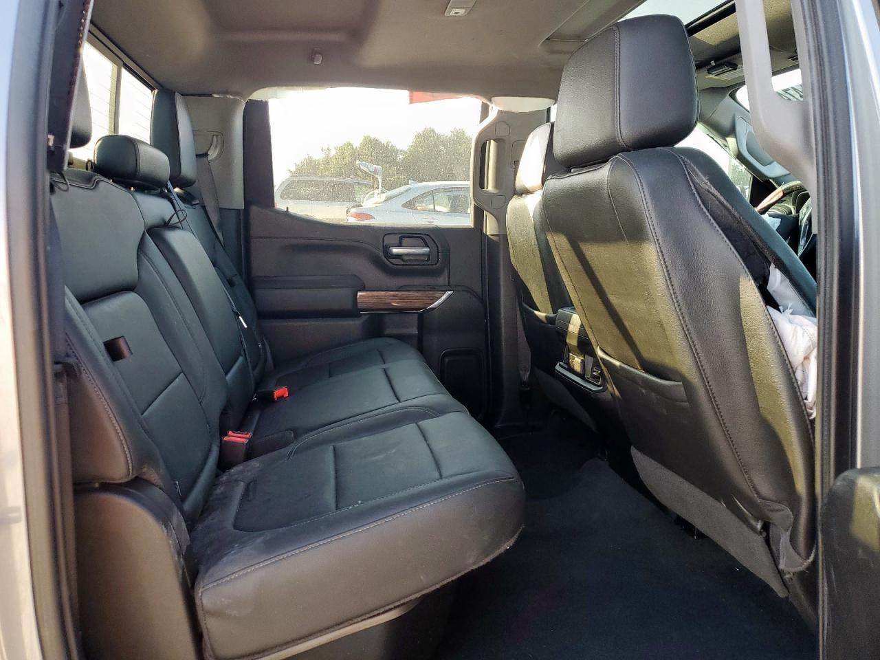 2020 Chevrolet Silverado K1500 Rst - zdjęcie 10