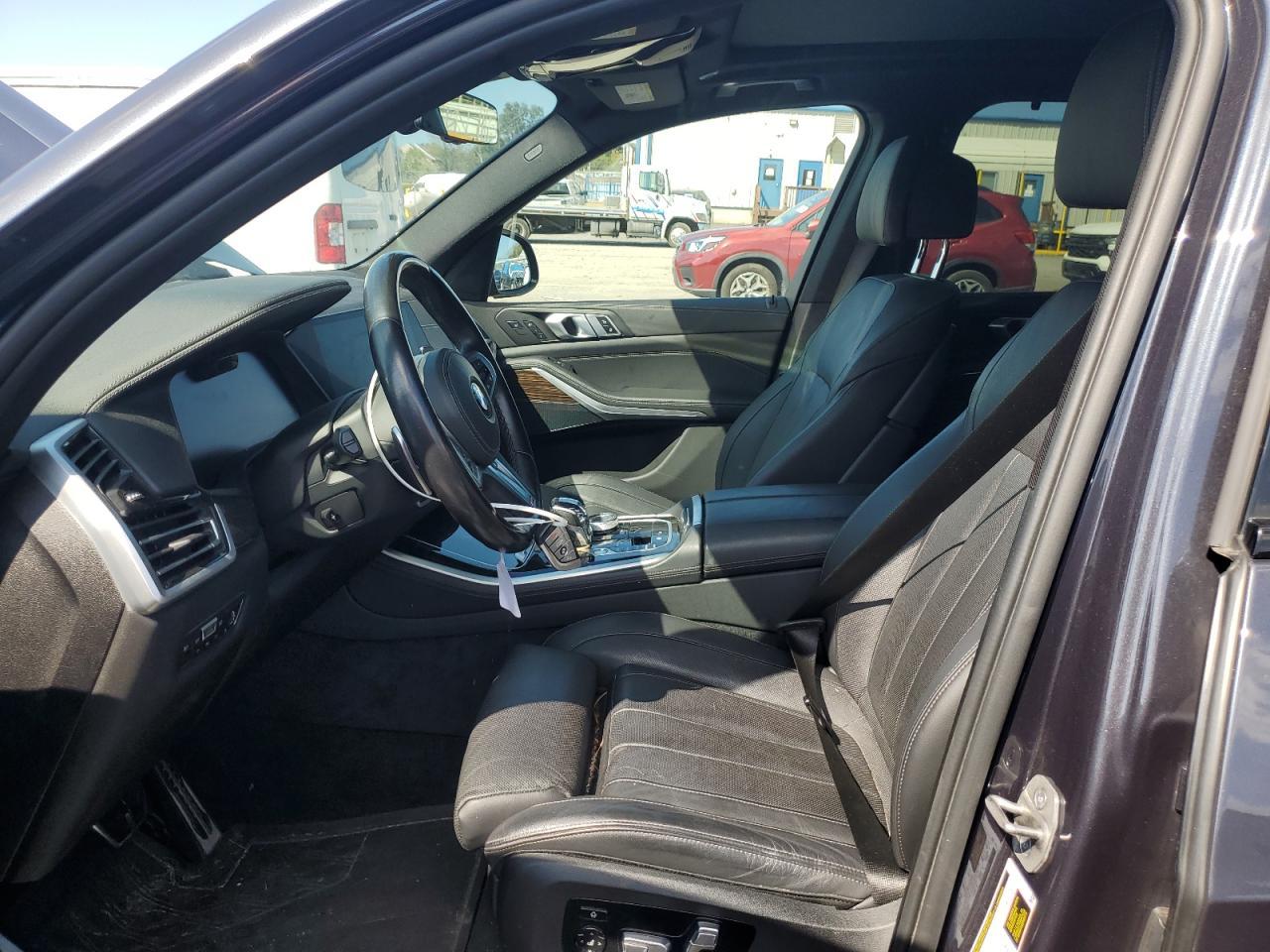 2021 BMW X5 - zdjęcie 7